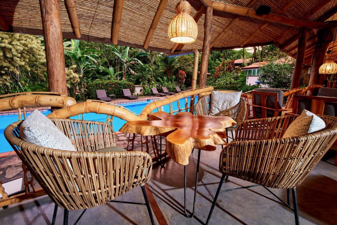 Finca Luna Nueva Lodge La Fortuna ภายนอก รูปภาพ