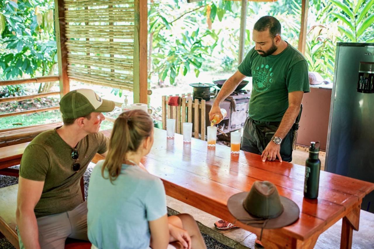 Finca Luna Nueva Lodge La Fortuna ภายนอก รูปภาพ
