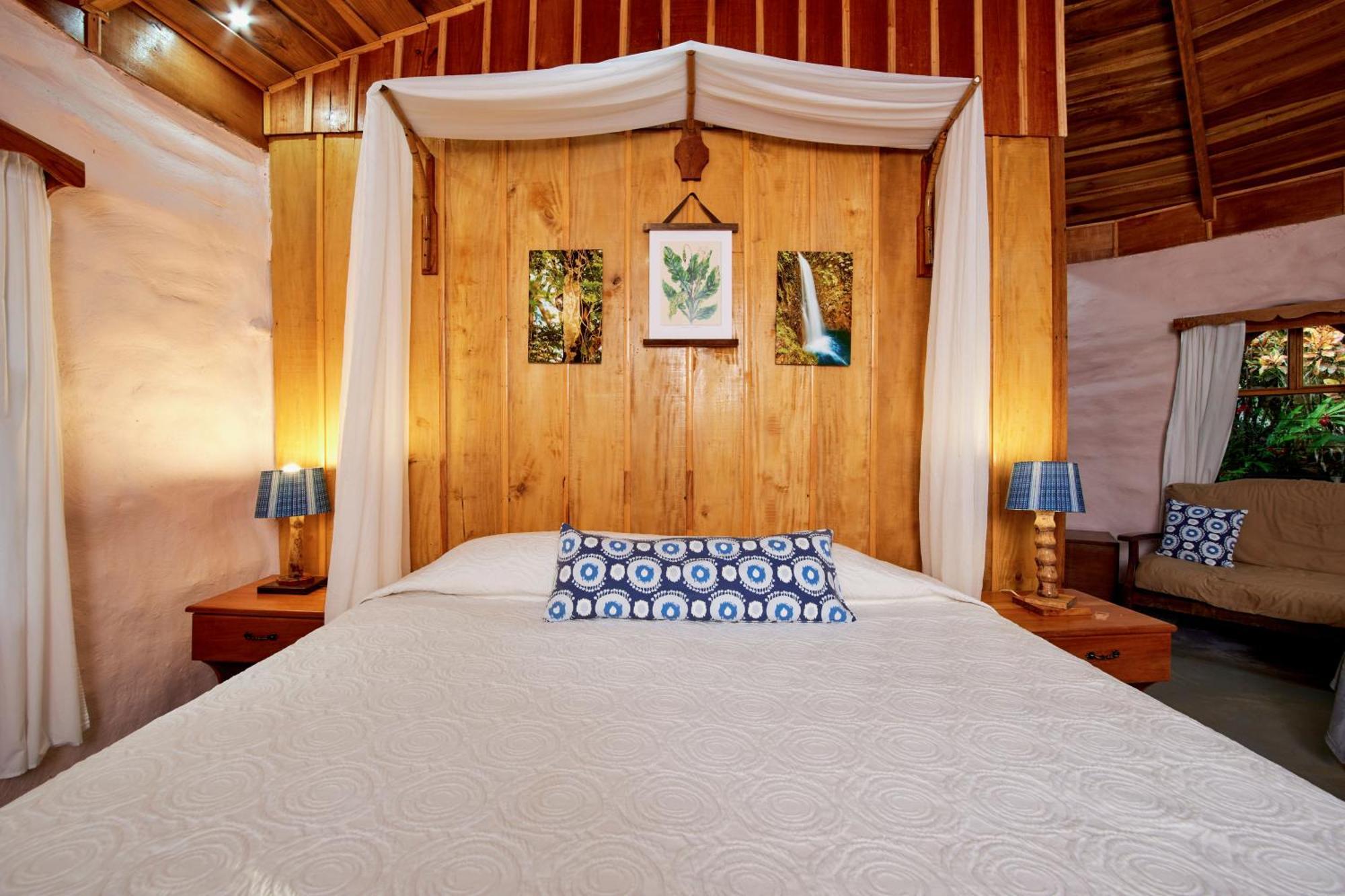 Finca Luna Nueva Lodge La Fortuna ภายนอก รูปภาพ