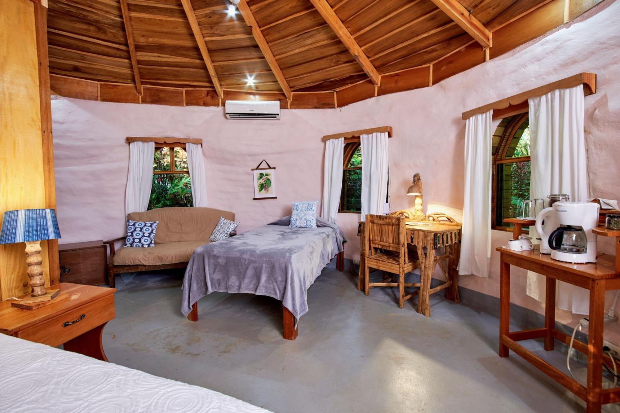 Finca Luna Nueva Lodge La Fortuna ภายนอก รูปภาพ