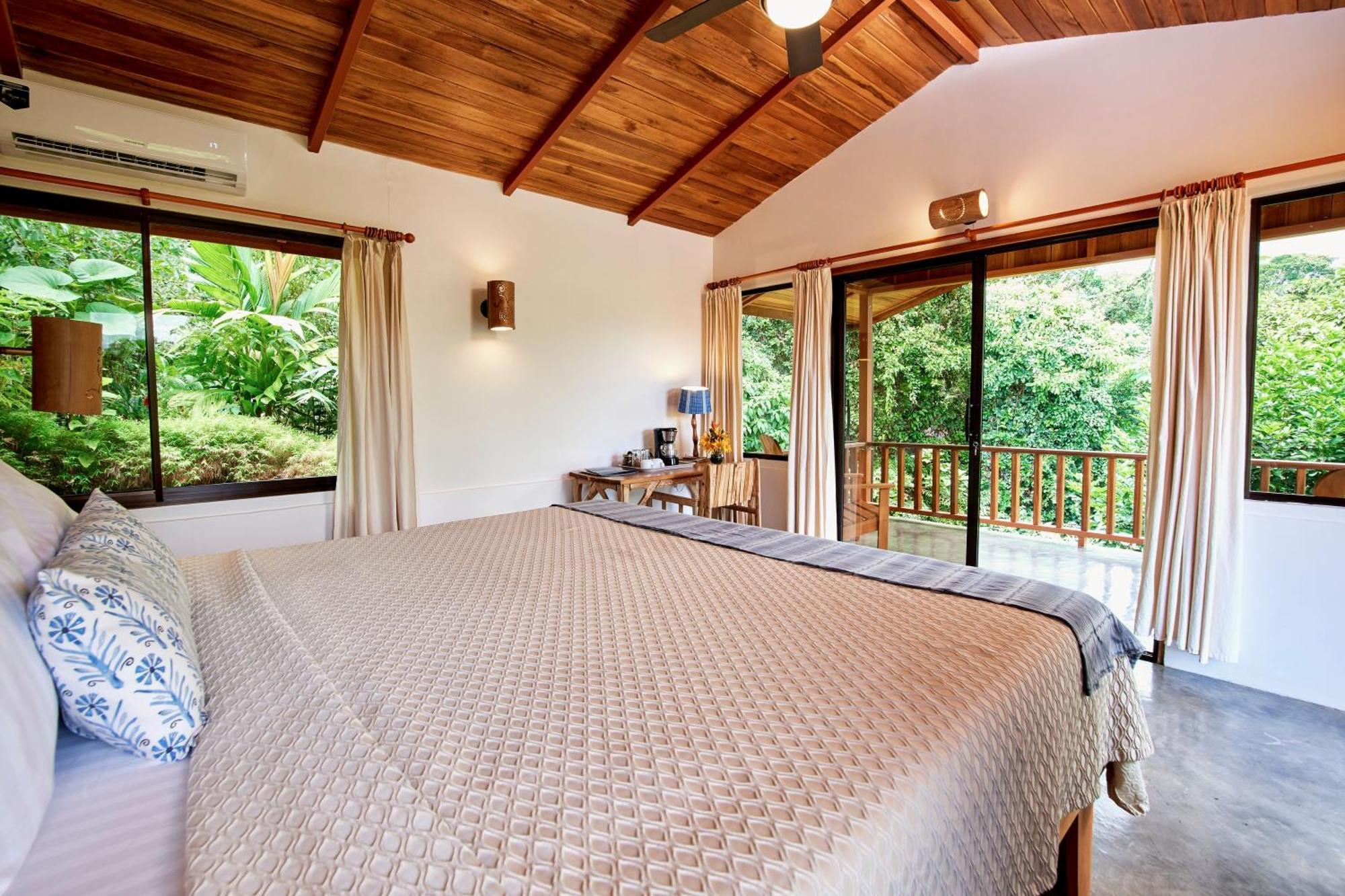 Finca Luna Nueva Lodge La Fortuna ภายนอก รูปภาพ